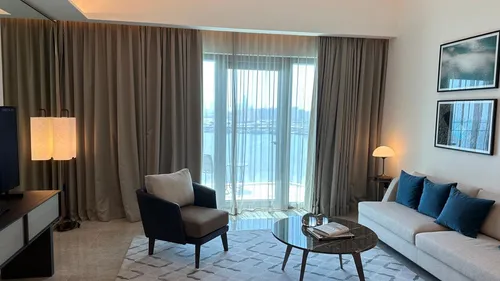 1 Bedroom Apartment in Address Harbour Point Tower 2