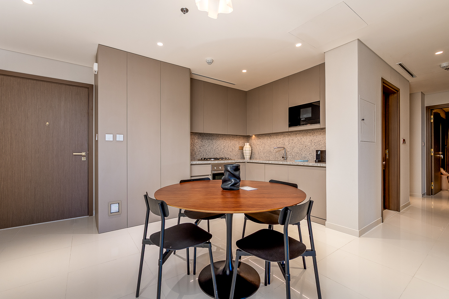 2 Bedrooms Apartment in Grand Bleu Tower 1