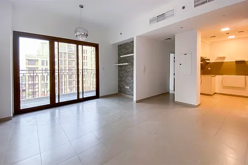 Corner Unit | Spacious | Available Now |