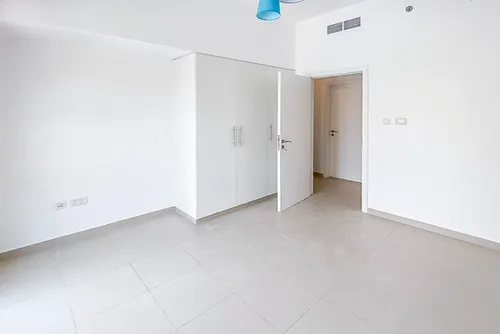 3 Bedrooms Apartment in Zahra Breeze Apartments 3B