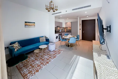 Fully Furnished | High Floor | Creek View