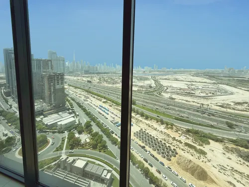 2 Bedrooms Apartment in One Park Avenue