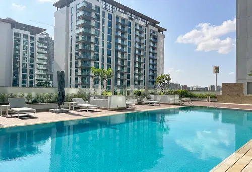 2 Bedrooms Apartment in One Park Avenue