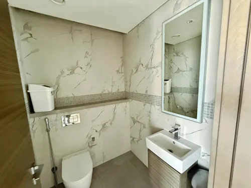 2 Bedrooms Apartment in One Park Avenue