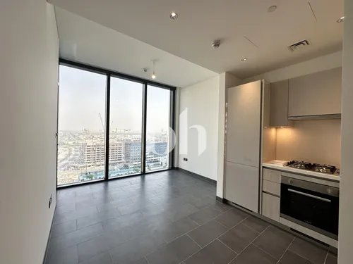 Modern living | Unfurnished | High floor