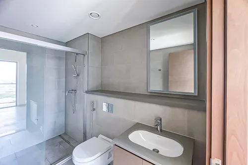 1 Bedroom Apartment in Waves Grande