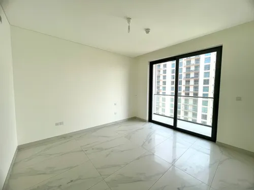 2 Bedrooms Apartment in One Park Avenue