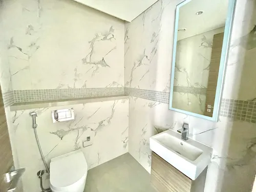 2 Bedrooms Apartment in One Park Avenue