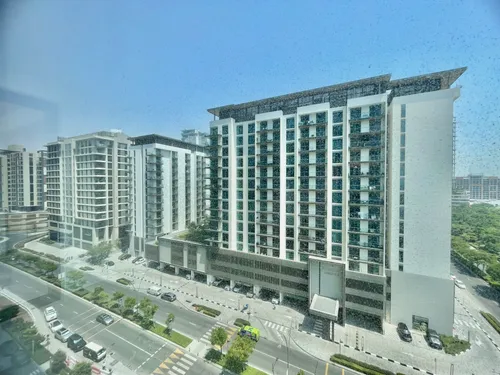 2 Bedrooms Apartment in One Park Avenue