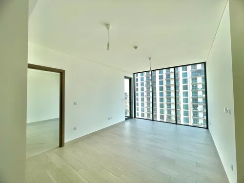 2 Bedrooms Apartment in One Park Avenue