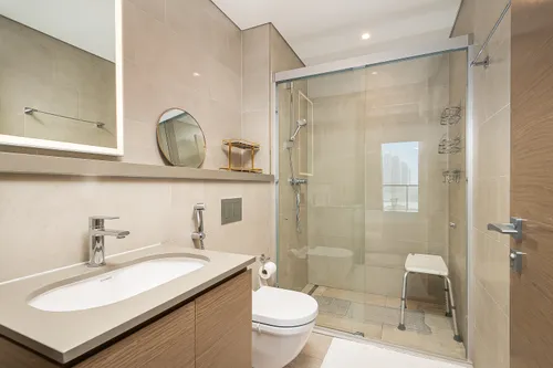 1 Bedroom Apartment in Waves Grande