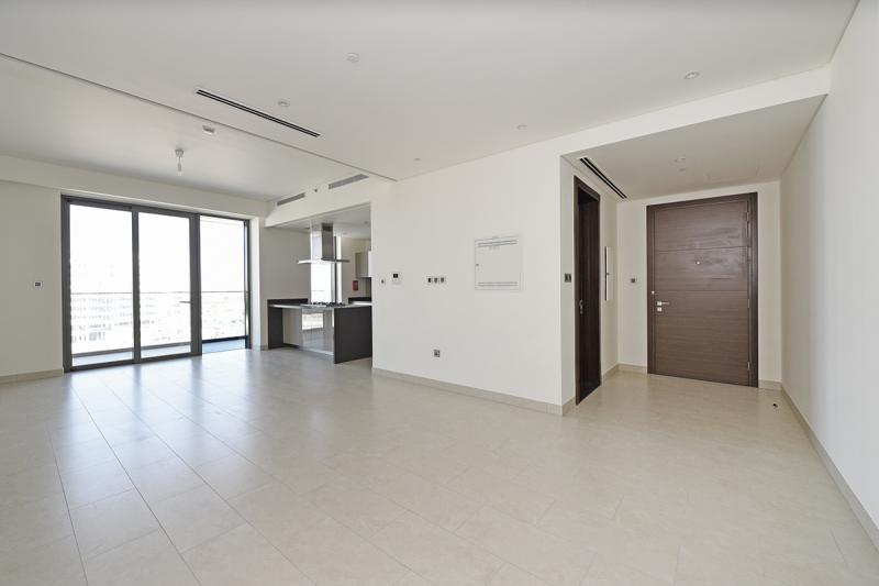 2 Bedrooms Apartment in Hartland Greens 1