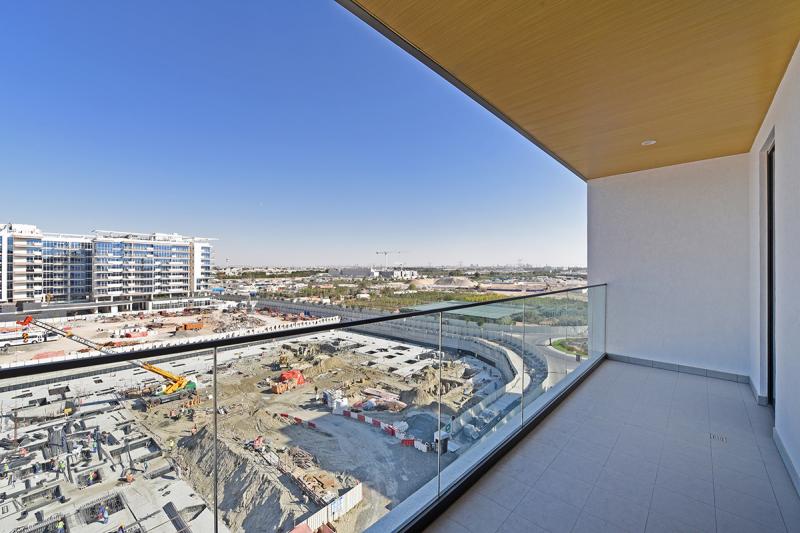 2 Bedrooms Apartment in Hartland Greens 1