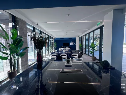 2 Bedrooms Apartment in Kensington Waters B