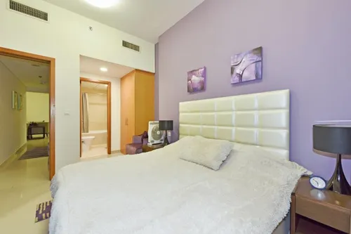 3 Bedrooms Apartment in Suburbia Tower 1