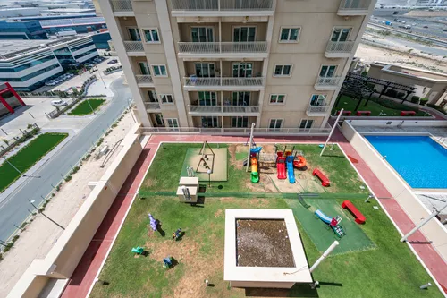 3 Bedrooms Apartment in Suburbia Tower 1