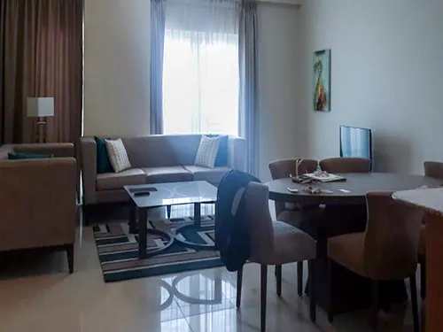 3 Bedrooms Apartment in Suburbia Tower 1