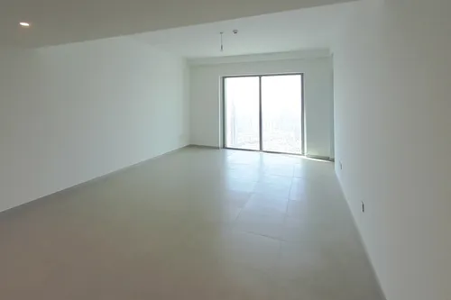 3 Bedrooms Apartment in Downtown Views II Tower 1