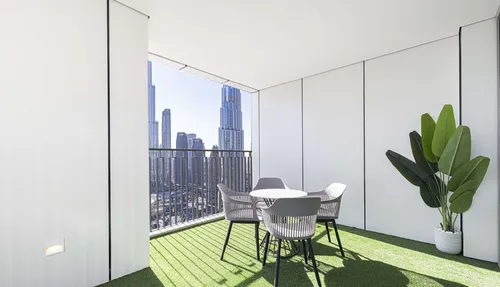 3 Bedrooms Apartment in Downtown Views II Tower 1