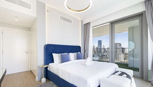 3 Bedrooms Apartment in Downtown Views II Tower 1
