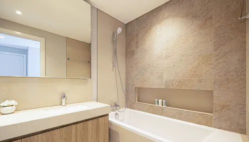 3 Bedrooms Apartment in Downtown Views II Tower 1