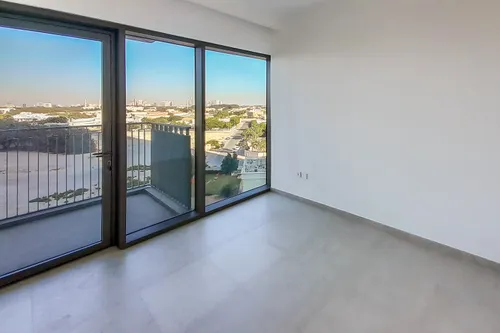 2 Bedrooms Apartment in Downtown Views II Tower 3