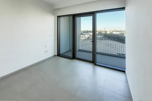 2 Bedrooms Apartment in Downtown Views II Tower 3