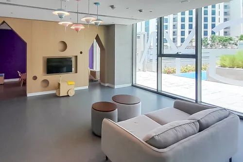 2 Bedrooms Apartment in Downtown Views II Tower 3
