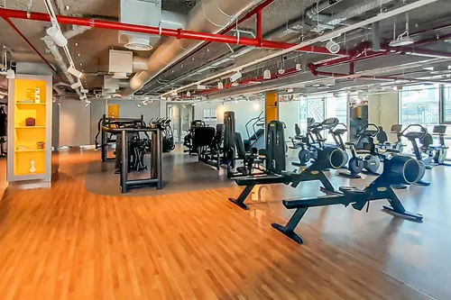 2 Bedrooms Apartment in Downtown Views II Tower 3