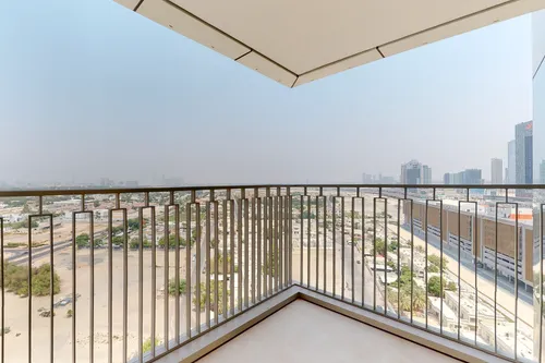 2 Bedrooms Apartment in Downtown Views II Tower 3