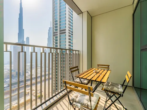 2 Bedrooms Apartment in Downtown Views II Tower 1