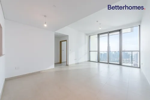 3 Bedrooms Apartment in Downtown Views
