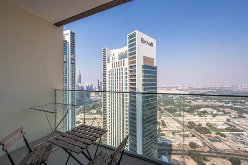 2 Bedrooms Apartment in Downtown Views