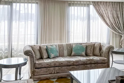 3 Bedrooms Apartment in Palazzo Versace
