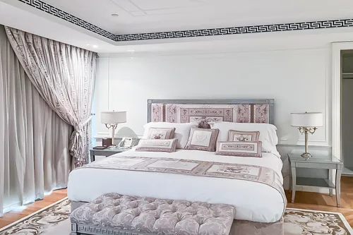 3 Bedrooms Apartment in Palazzo Versace
