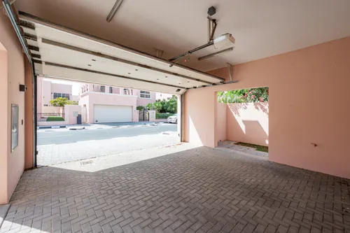 4 Bedrooms Villa in Nad Al Sheba Villas