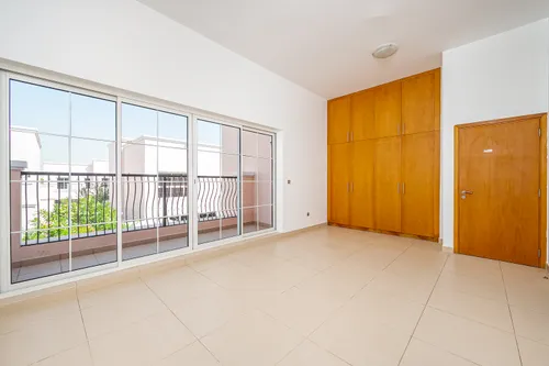4 Bedrooms Villa in Nad Al Sheba Villas