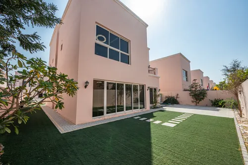Upgraded | 4 bedroom + Maid | Ready to Move