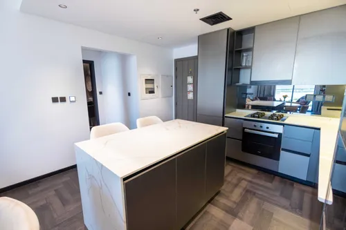 1 Bedroom Apartment in O10