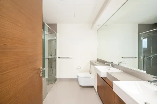 4 Bedrooms Apartment in Building 20, City Walk