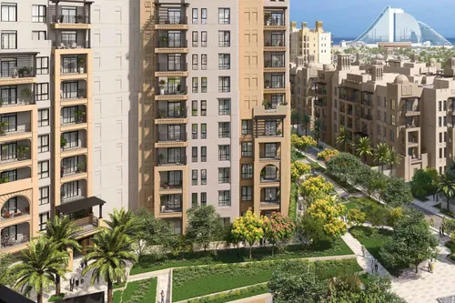 4 Bedrooms Apartment in Lamaa