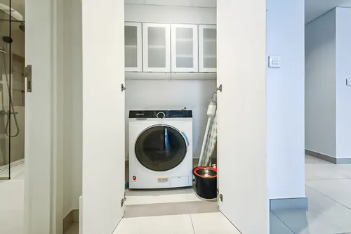 2 Bedrooms Apartment in Jadeel