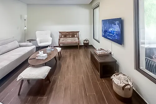 4 Bedrooms Villa in Grand Views