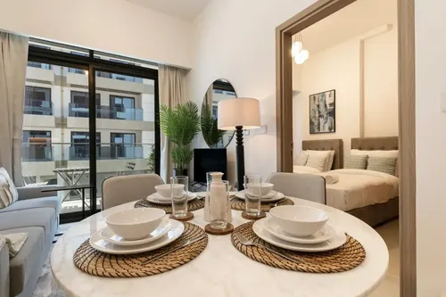1 Bedroom Apartment in Azizi Gardens
