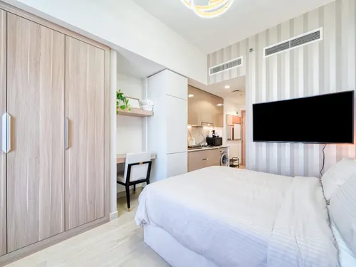  Apartment in Azizi Riviera 1