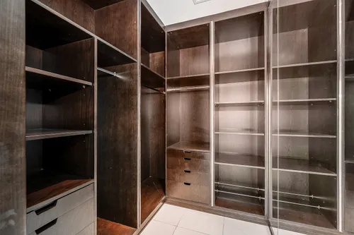 2 Bedrooms Apartment in Sunset Residence
