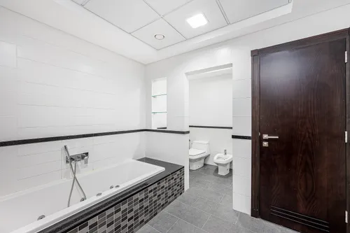 2 Bedrooms Apartment in Sunset Residence