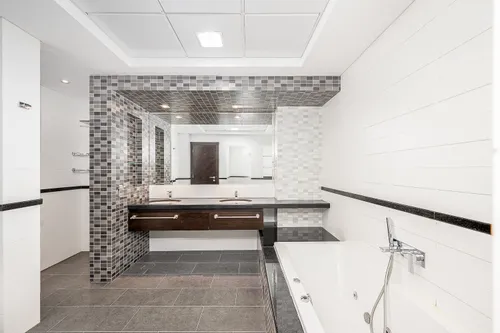 2 Bedrooms Apartment in Sunset Residence