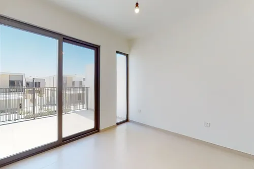 3 Bedrooms Villa in Elan 1