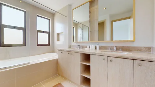 4 Bedrooms Villa in Mira Oasis 2